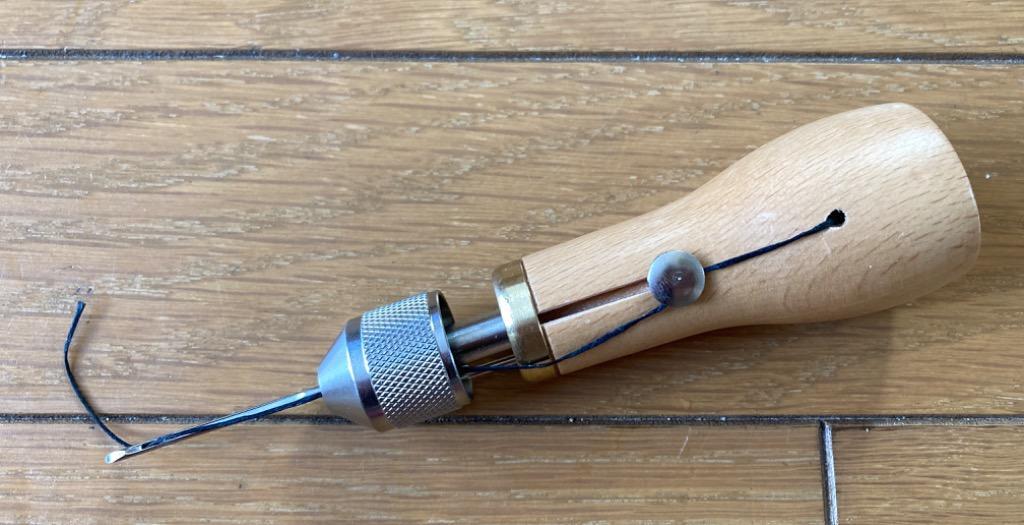 Yosoo 革縫い針 レザークラフト スピーディーステッチャー スピーディーステッチャー 手縫機 ハンドミシン 糸通し器 ハンドル 便利 革