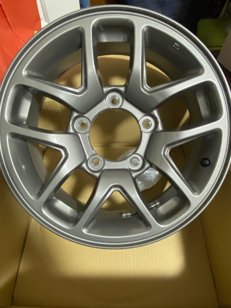 R6年登録ジムニーJB64純正アルミ新車外し1本 : ショウワガレージ