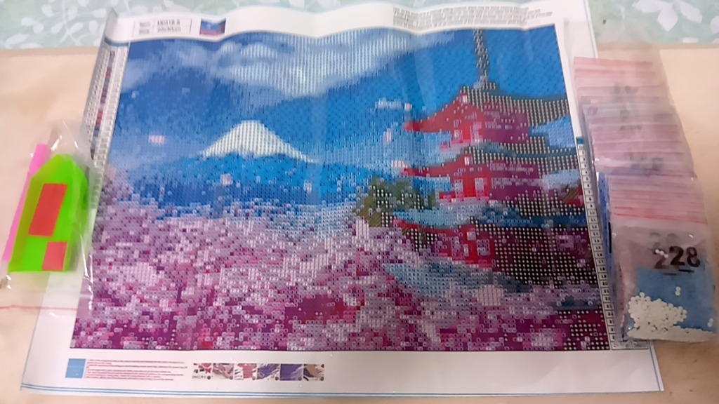 さくら2点セット　青空海辺と樹脂ビーズ123色　ダイヤモンドアートキット 81H-dIFUTlL._UF894,1000_QL80_.jpg