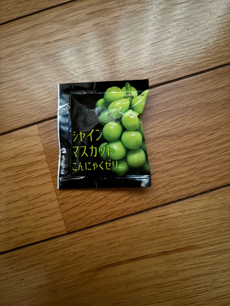 こんにゃくゼリー シャインマスカット 40袋 個包装 パウチ 大容量 蒟蒻