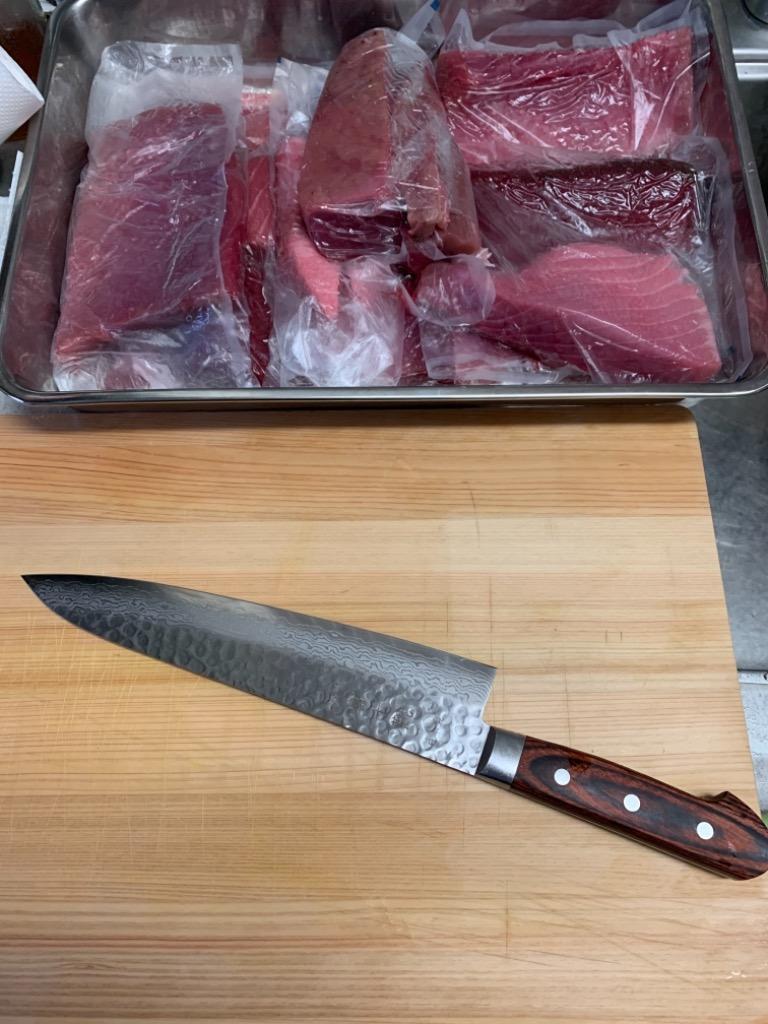 関の刃物 牛刀 240mm 三昧 波目 ダマスカス33層 VG-10 両刃 包丁 関の刃物 牛刀 240mm 三昧 波目 ダマスカス33層 VG-10 両刃 包丁