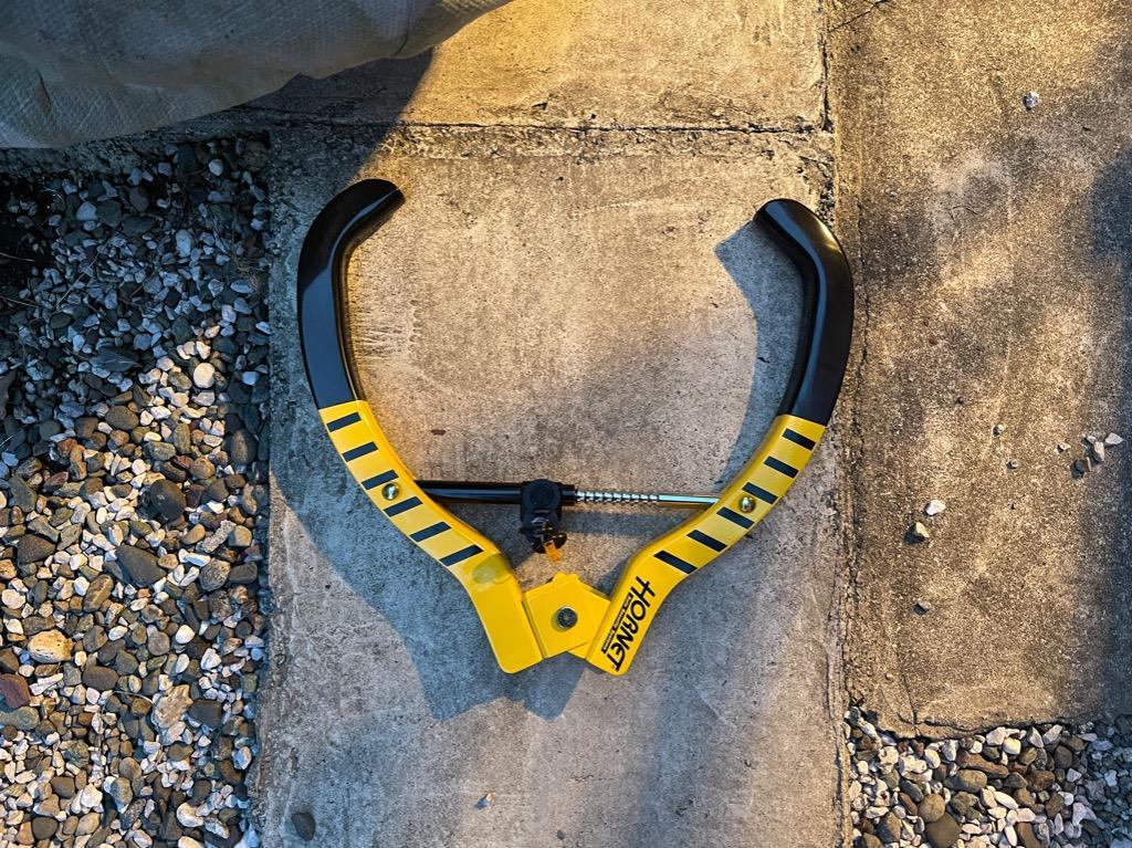 HORNET タイヤロック LT-50Y鍵付き HORNET タイヤロック LT-50Y 自動車用カーセキュリティー - 最安値