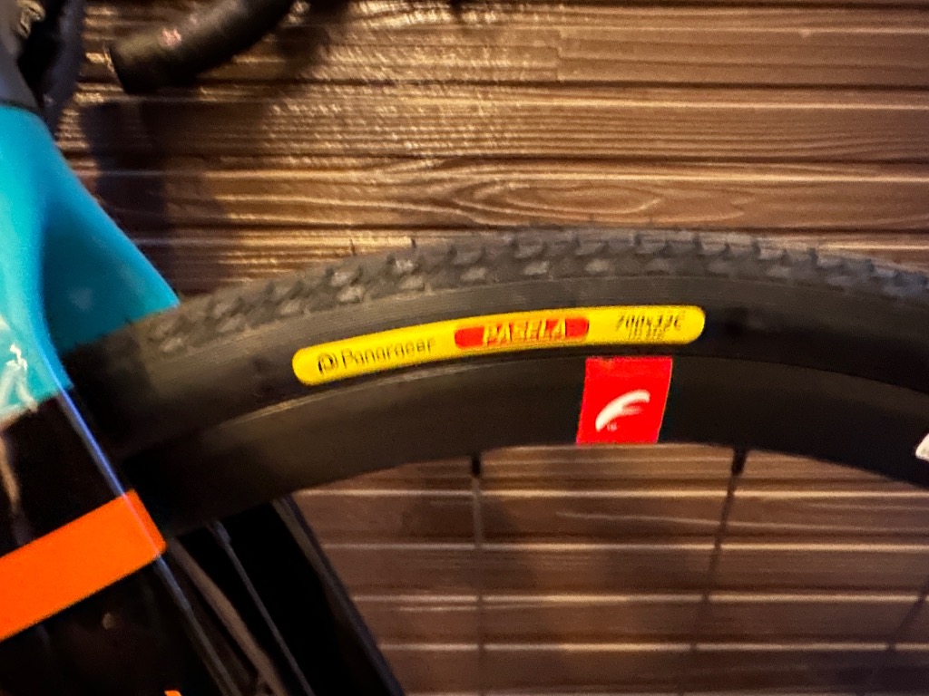 自転車 タイヤ 700 23C 25C 28C 32C 27x1 1/8 パナレーサー
