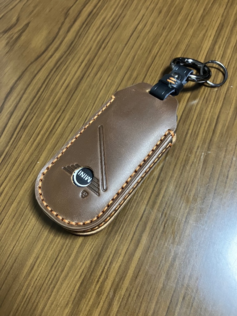 JIMMY CHOO コンパクトミニウォレット キーケース セット お洒落で収納力ある「ジミーチュウ」のコンパクトウォレット