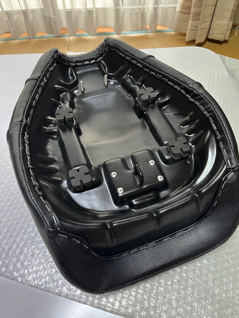 ホンダ MotolordD ハンターカブCT125 交換用シート 延長サドル ホンダ MotolordD ハンターカブCT125 交換用シート 延長サドル