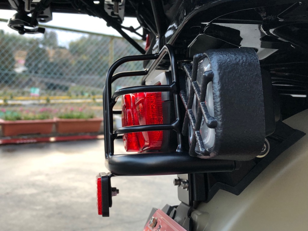 Amazon | BRC ホンダハンターカブCT125用リアライトガード/REAR