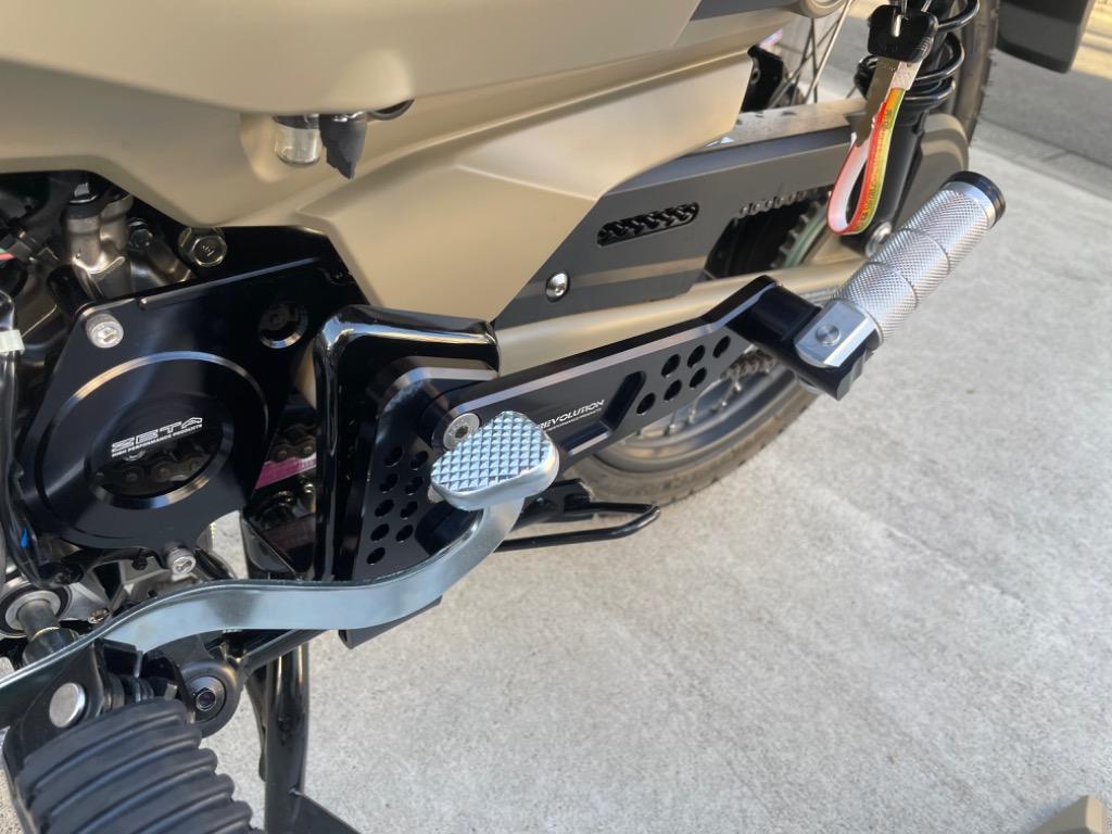 ホンダハンターカブCT125ボディ取り付け型後部座席用ステップ/Revolution Honda CT125  RearPassengerFootRest Pegsリアパッセンジャーフットレスト JA55 :ct125-revolution-foot-rest:SmartSmokers  - 通販 - Yahoo!ショッピング