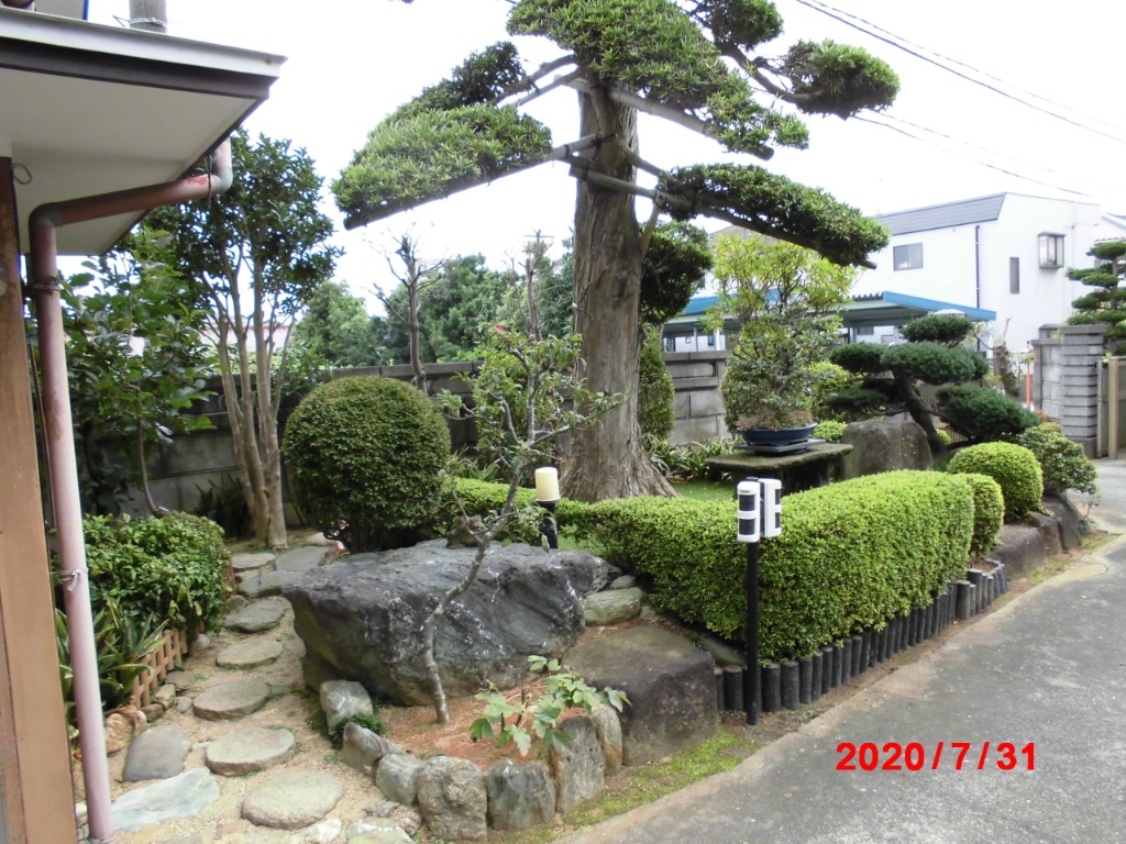 樹脂製擬木 はなえ80φ H300 5連平行杭タイプ 5本セット サンポリ