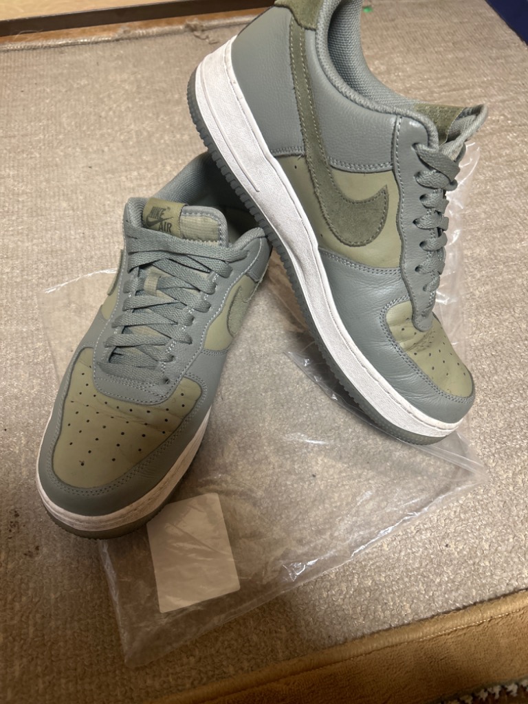 NIKE ナイキ エアフォース1 07 LV8 スニーカー メンズ AIR FORCE