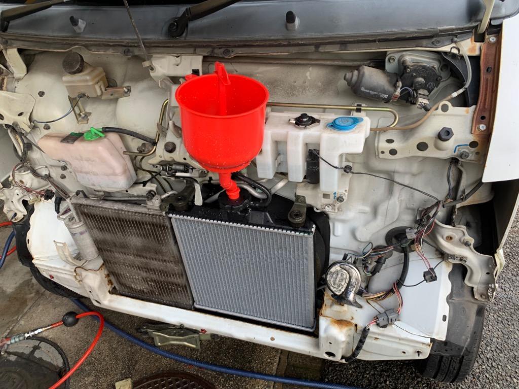 ラジエーター ラジエター キャップ付 AT車 MT車 出荷締切18時 キャリィ エブリィ DA52V DB52V DA52T DB52T DA62T :1770077A00-001XXX:自動車パーツの宝箱 SOL 2号店 通販 ラジエーター ラジエター キャップ付 AT車 MT車 出荷締切18時 キャリィ エブリィ DA52V DB52V DA52T DB52T DA62T