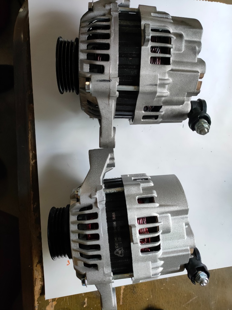 スズキ ジムニー(JB23W) オルタネーター ダイナモ 31400-81A10