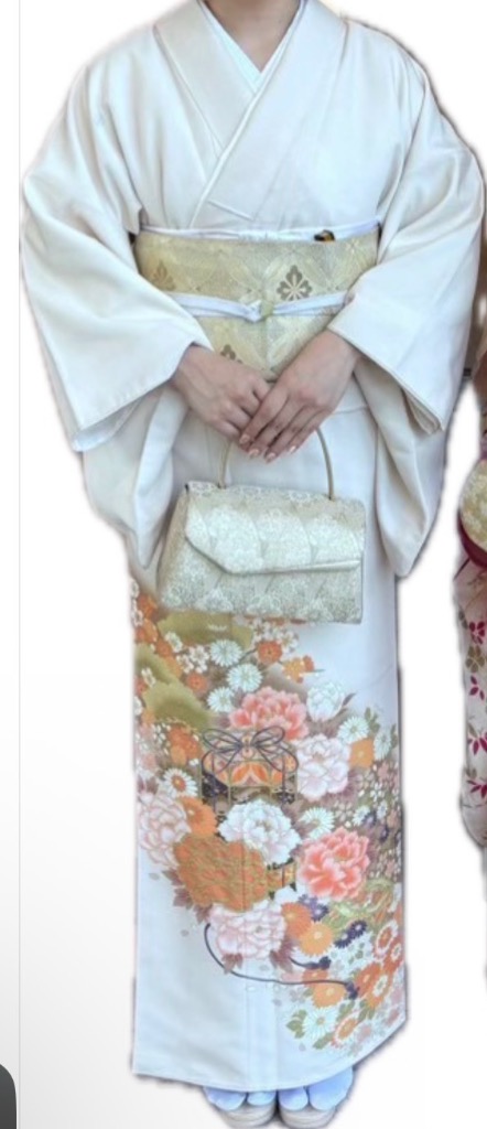 色留袖　伝統工芸　五所栄　金駒刺繍　刺繍　霞　青海波　宝尽くし　044a p SOUBIEN（創美苑） 色留袖 レンタル フルセット 結婚式 着物 白