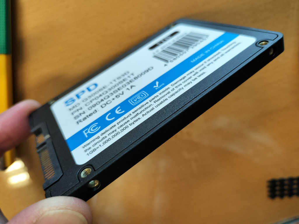 ポイント5倍 SPD SSD 1TB 2.5インチ 7mm 内蔵型SSD SATAIII 6Gb/s 550MB/s 3D NAND採用 国内5年保証  Q300SE-1TS3D 翌日配達送料無料 : spdssd1t-q300ses3d : spdshop - 通販 - Yahoo!ショッピング