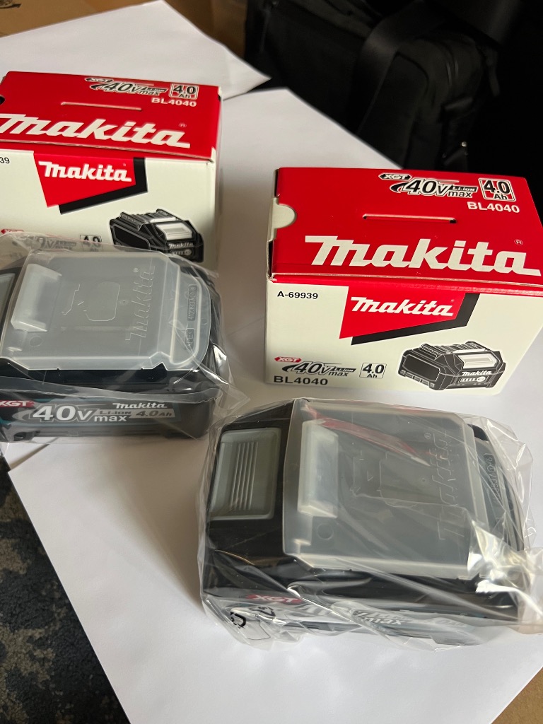 マキタ 純正 バッテリー BL4040 40V max 4.0Ah A-69939 残量表示
