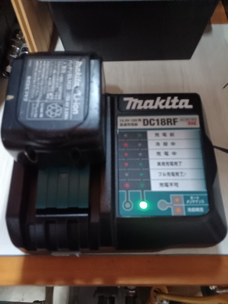 マキタ 純正 急速充電器 DC18RF 14.4V 18V BL1860B BL1460B