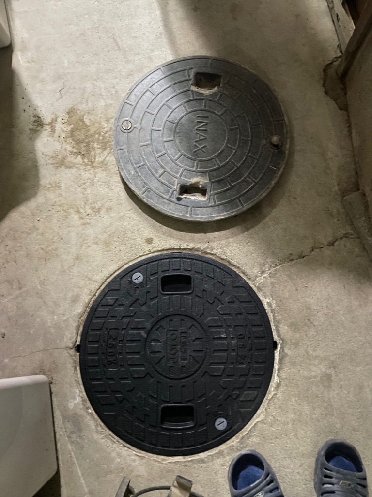 城東リプロン マンホール 蓋 浄化槽 450 ロック付 (直径496mm耐荷重1,000kg 安全荷重250kg) JM-450C-1 楽天市場】城東リプロン マンホール 蓋 浄化槽 450 ロック付 (直径