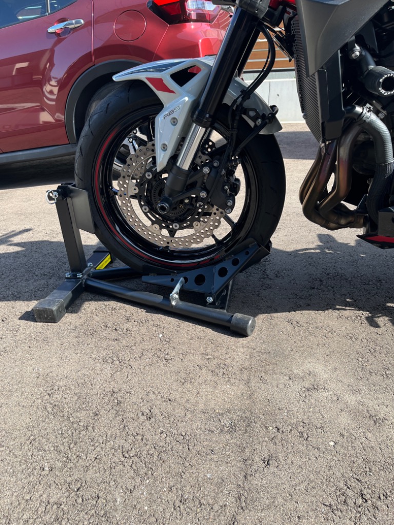 ホイールクランプ フロント バイクスタンド メンテナンス