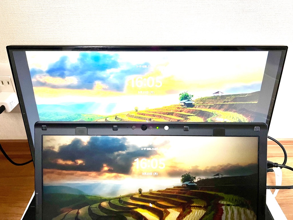 EVICIV 18.5インチ タッチパネル デュアルモニター モバイル