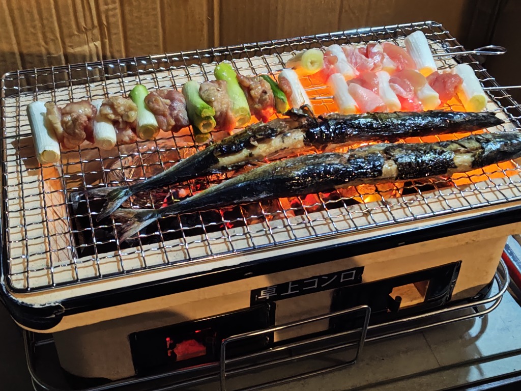 オガ炭プレゼント 七輪 角型ワイド 付属品多数 （火ハサミ 角網