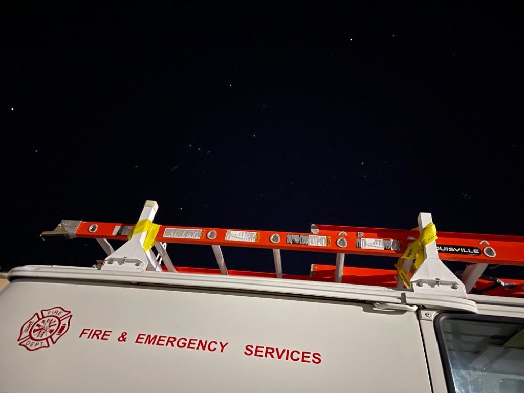 Louisville Ladder（ルイビルラダー） ファイバー2連はしご[オレンジ]耐荷重135kg【16ft（480cm）】 FE3216 ...