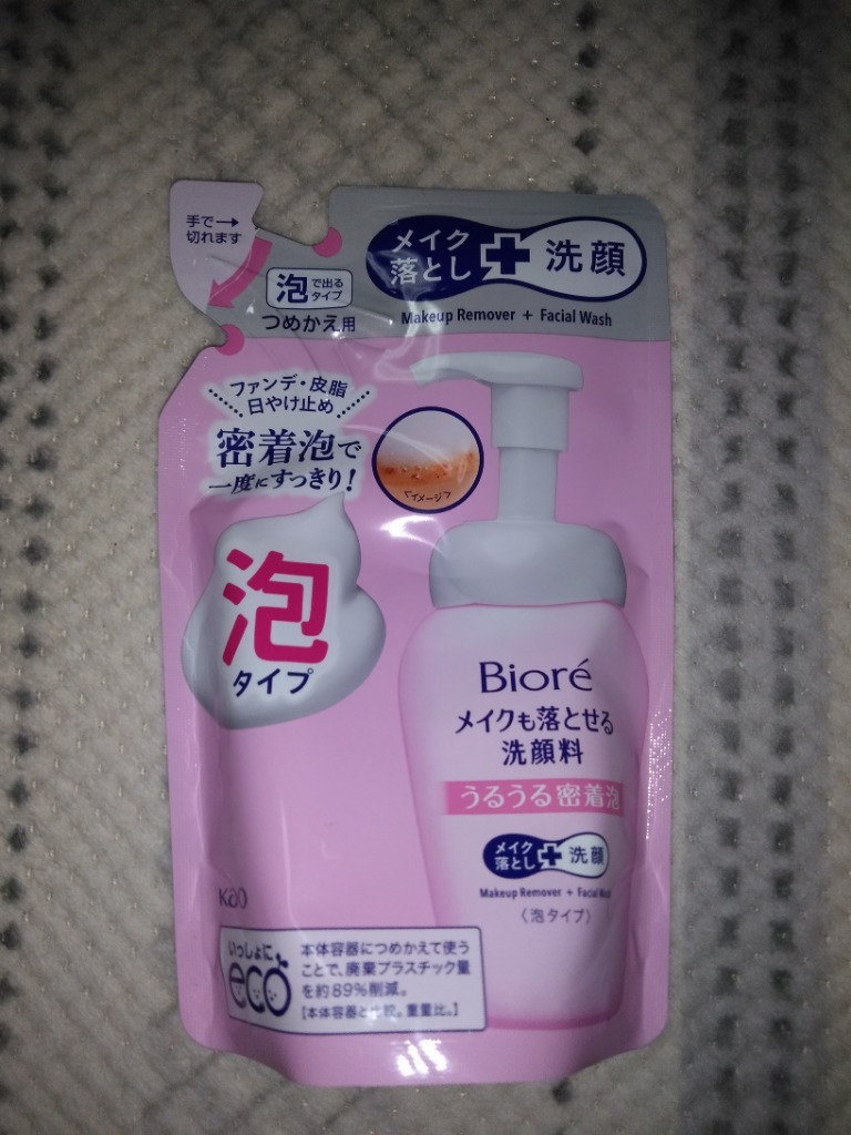 ビオレ メイクも落とせる洗顔料 うるうる密着泡 詰め替え 140ml