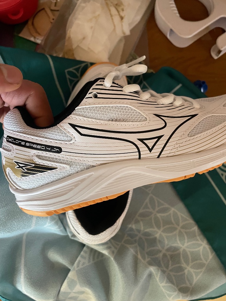 MIZUNO ジュニア バレーボールシューズ 24㎝ サイクロンスピード3 MIZUNO 送料無料 ミズノ バレーボールシューズ ジュニア 子ども