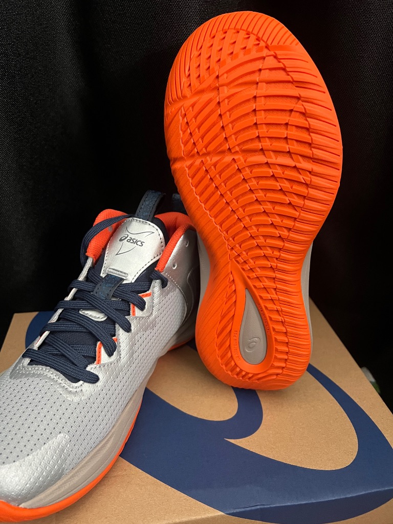 バッシュ キッズ 24.0 NOVA SURGE 3 GS バスケットシューズ ASICS アシックス（ASICS）（キッズ）ジュニアバスケット