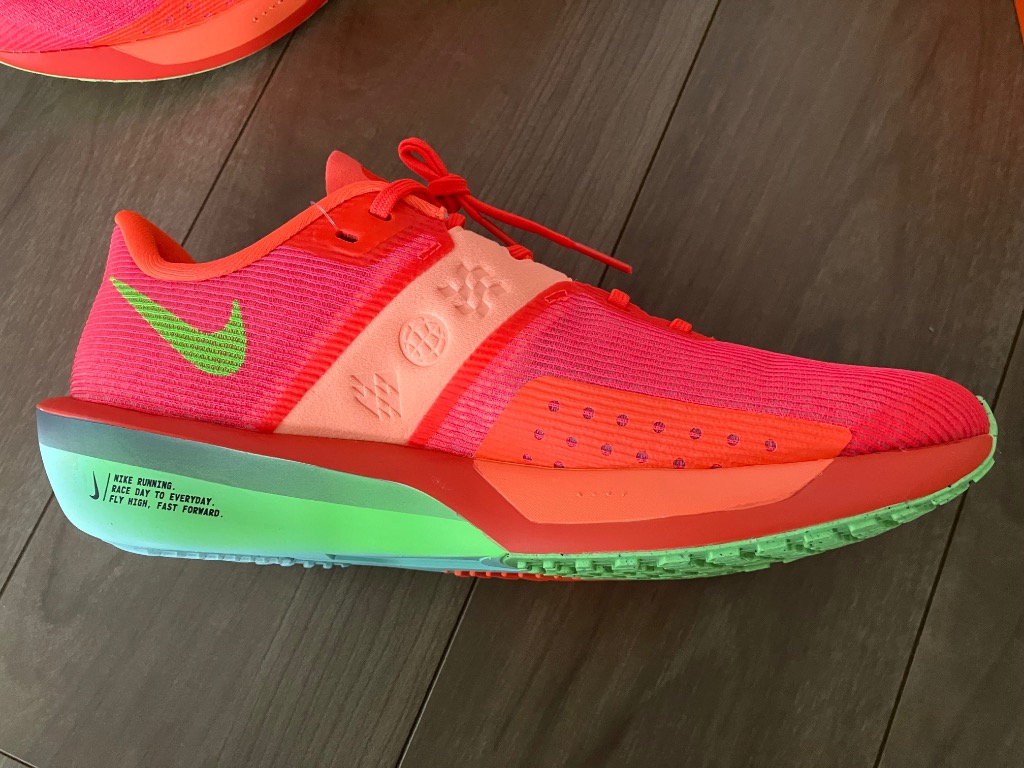 NIKE RIVAL FLY 4 
