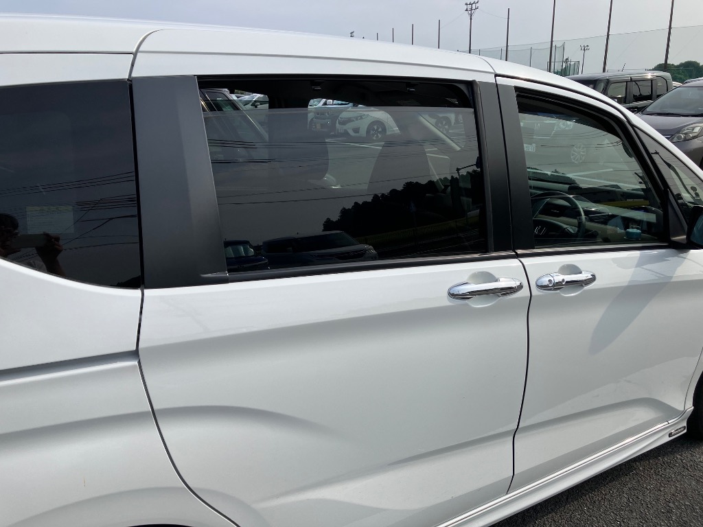 ホンダ フリード クロスター ドアハンドルメッキカバー ドアハンドル