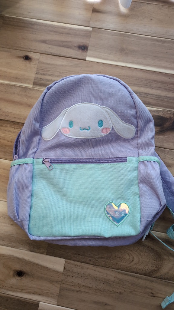 ハローキティ　リュック　スクールバッグ　しまむら　通学　サンリオ sanrio サンリオ リュック 大容量 キティ クロミ シナモロール