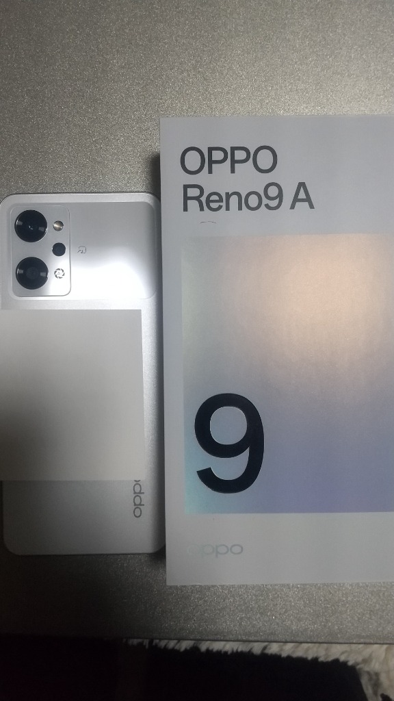OPPO Reno9 A 本体 128GB 未使用品 ムーンホワイト ナイトブラック SIM 