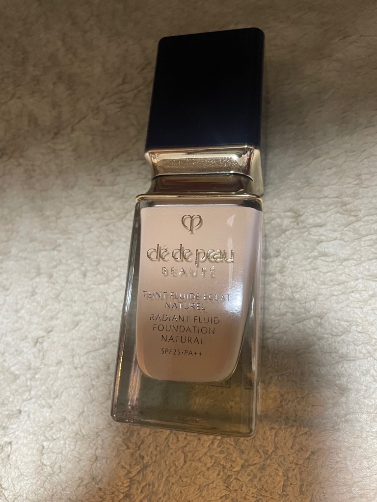 cle de peau BEAUTE クレ・ド・ポー ボーテ タンフリュイド