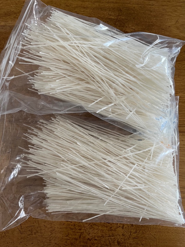 はるさめ 1kg 国産 業務用 乾物屋の底力 ケンミン食品 春雨 国内加工 スープ 鍋用 さつまいもでん粉 じゃがいもでん粉 徳用 ...