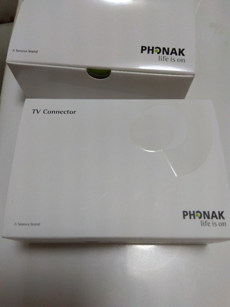 フォナック補聴器/PHONAK/テレビコネクターD テレビの音声が補聴器に直接送信されます/簡単設定/オーデオM/ナイーダM/オーデオPに対応 :  076-3006-0616 : 立川補聴器センターYahoo!店 - 通販 - Yahoo!ショッピング