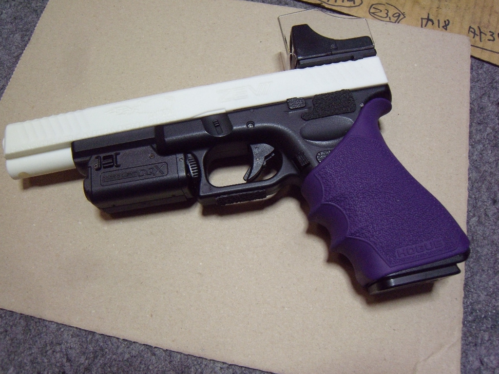 HOGUE GLOCK17用 グリップスリーブ HandAll ビーバーテイル