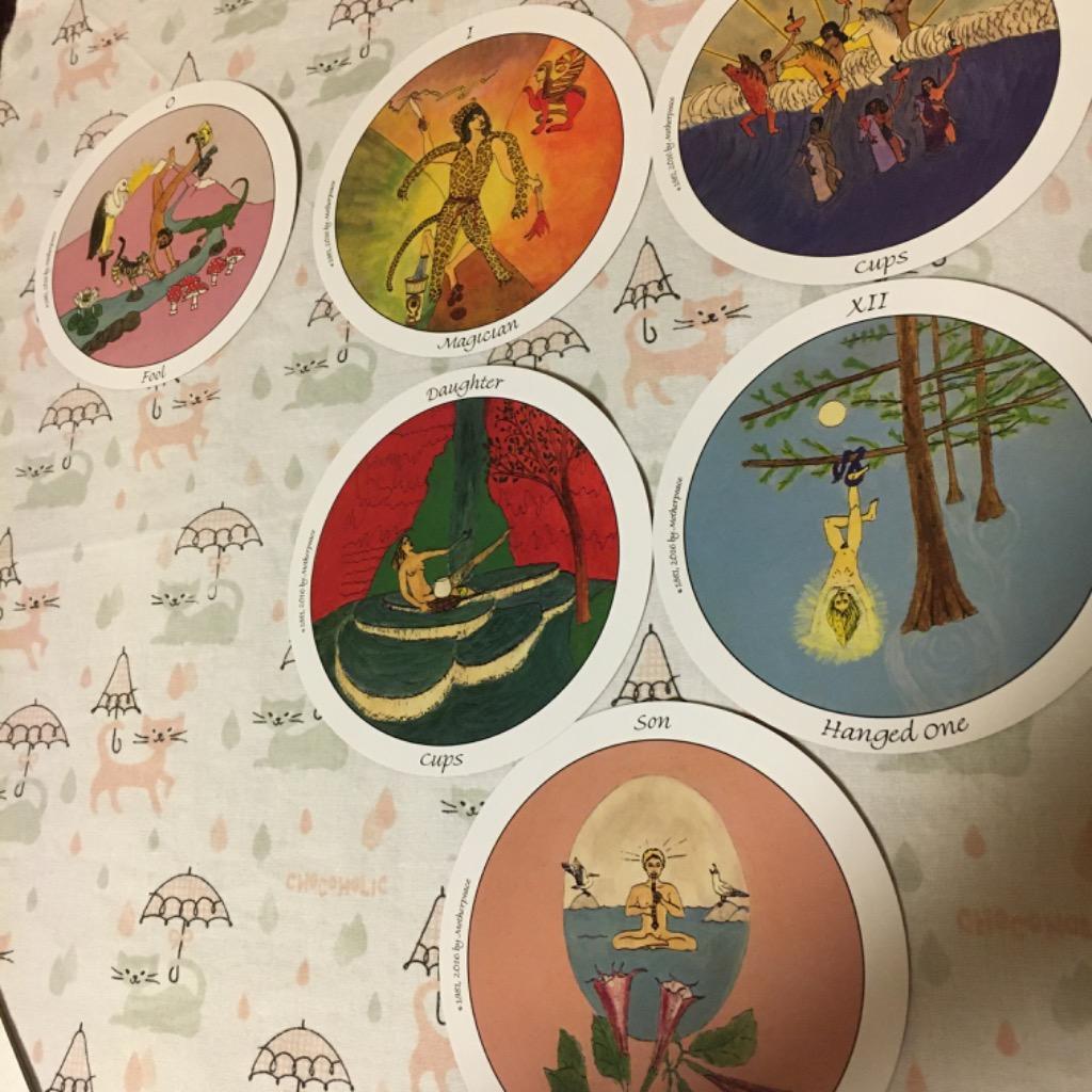 正規品・直輸入】 円形 丸型タロットカード マザーピース ラウンド タロット :motherpeace-round-tarot:Mana  Yahoo!ショップ - 通販 - Yahoo!ショッピング