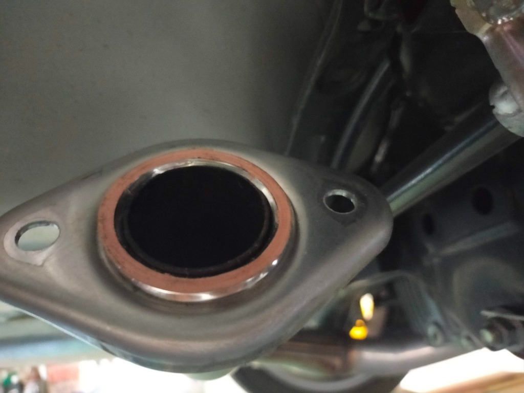 個人宅配送不可 SUBARU WRX STI 唸っ 純正マフラー1台分 スバル