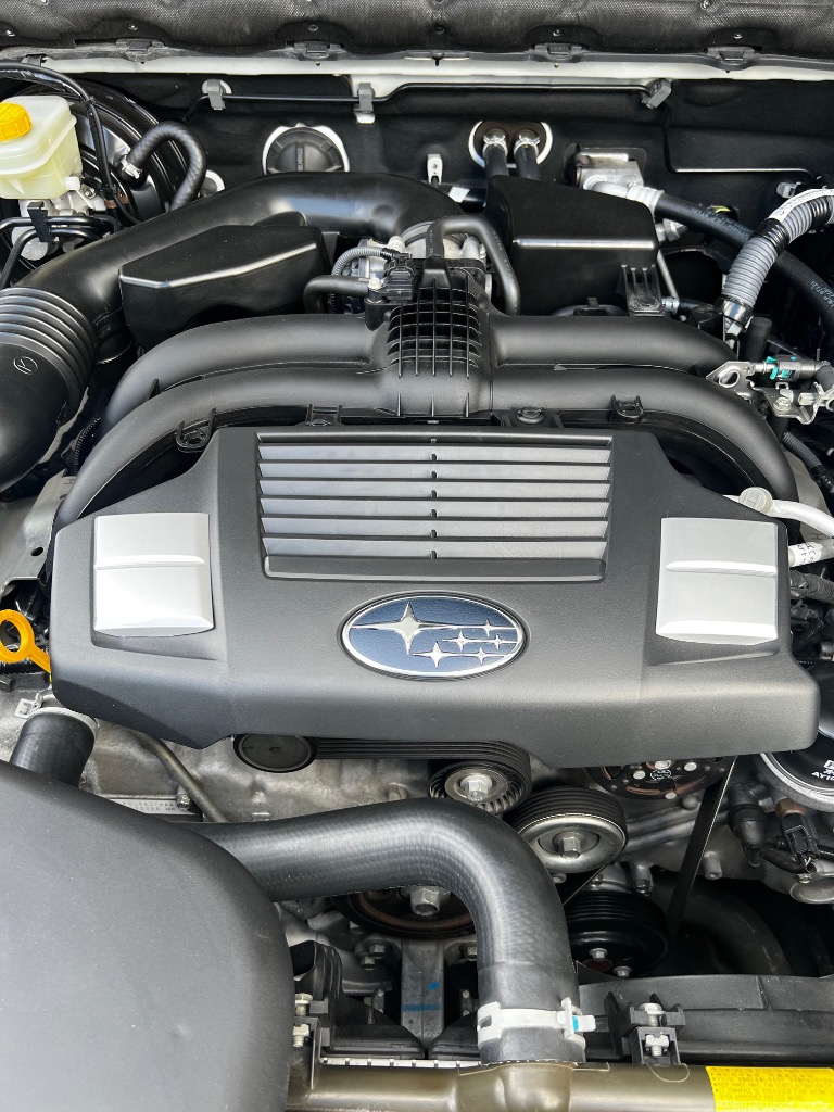 SUBARUレガシィＢＥ,ＢＨ Ｓエディション純正室内パーツ SUBARU 14025AA390+14096AA020+909140063*2【STI-スバル