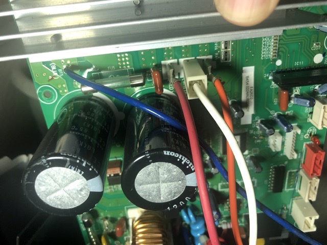 シャープエアコン　メイン基盤　未使用 シャープエアコン メイン基盤 未使用 - メルカリ