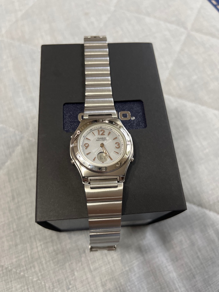 新品！CASIO ソーラー時計 LWA-M141D-7AJF カシオ ソーラー 電波時計 レディース 腕時計 CASIO wave ceptor