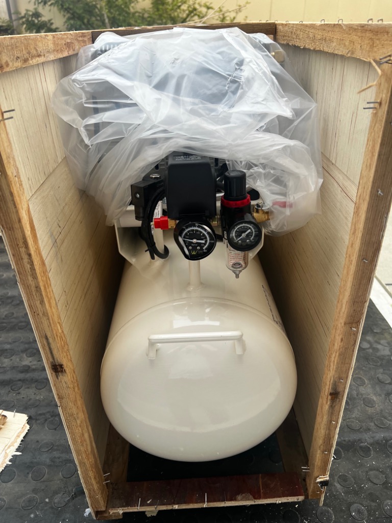 ONE STEP エアーコンプレッサー 200v オイルレス 静音 90l 圧力 ONE STEP エアーコンプレッサー 200v オイルレス 静音 90l 圧力