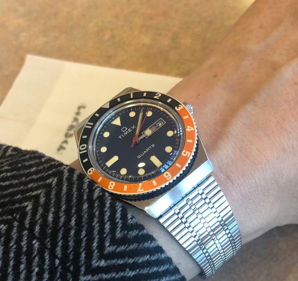 TIMEX タイメックス Q 復刻モデル TW2U61100 メンズ 腕時計 TIMEX タイメックス Q 復刻モデル TW2U61100 メンズ 腕時計