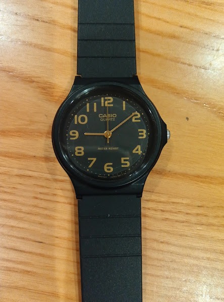 スタンダード（CASIO） 並行輸入品 10年保証 日本未発売 CASIO