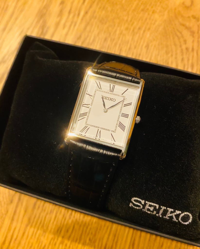 並行輸入品 10年保証 日本未発売 SEIKO ESSENTIALS MENS セイコー エッセンシャルズ SWR049 腕時計 時計 ブランド  メンズ 逆輸入 アナログ 革ベルト 角型 : swr049 : TIME LOVERS - 通販 - Yahoo!ショッピング