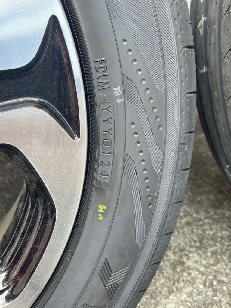 ヨコハマタイヤ 正規品 4本セット価格 215/55R17 94V YOKOHAMA
