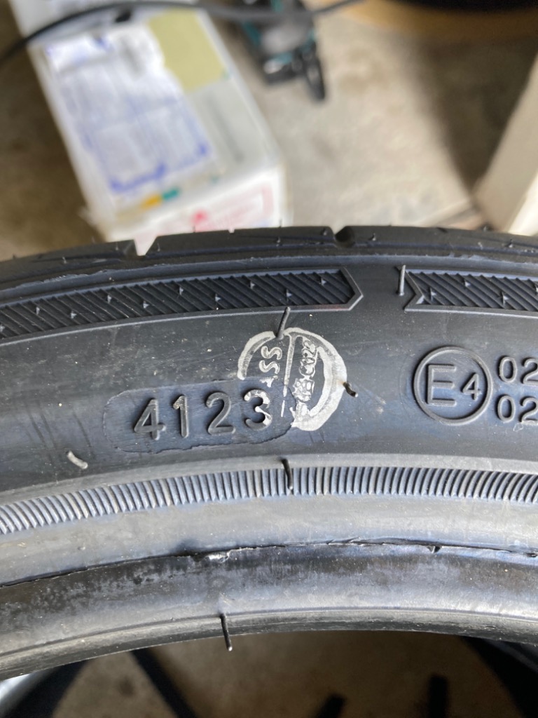 ROCKBLADE ロックブレード ROCK525 255/35R18 94W XL サマー