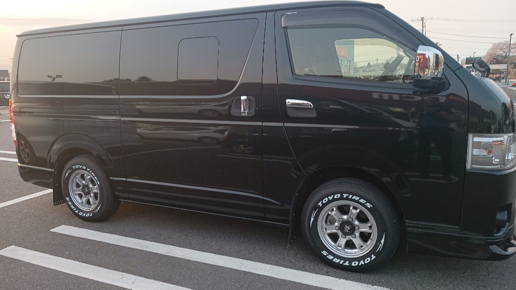 TOYO TIRES 4月中旬入荷予定 トーヨータイヤ H30 195/80R15 107