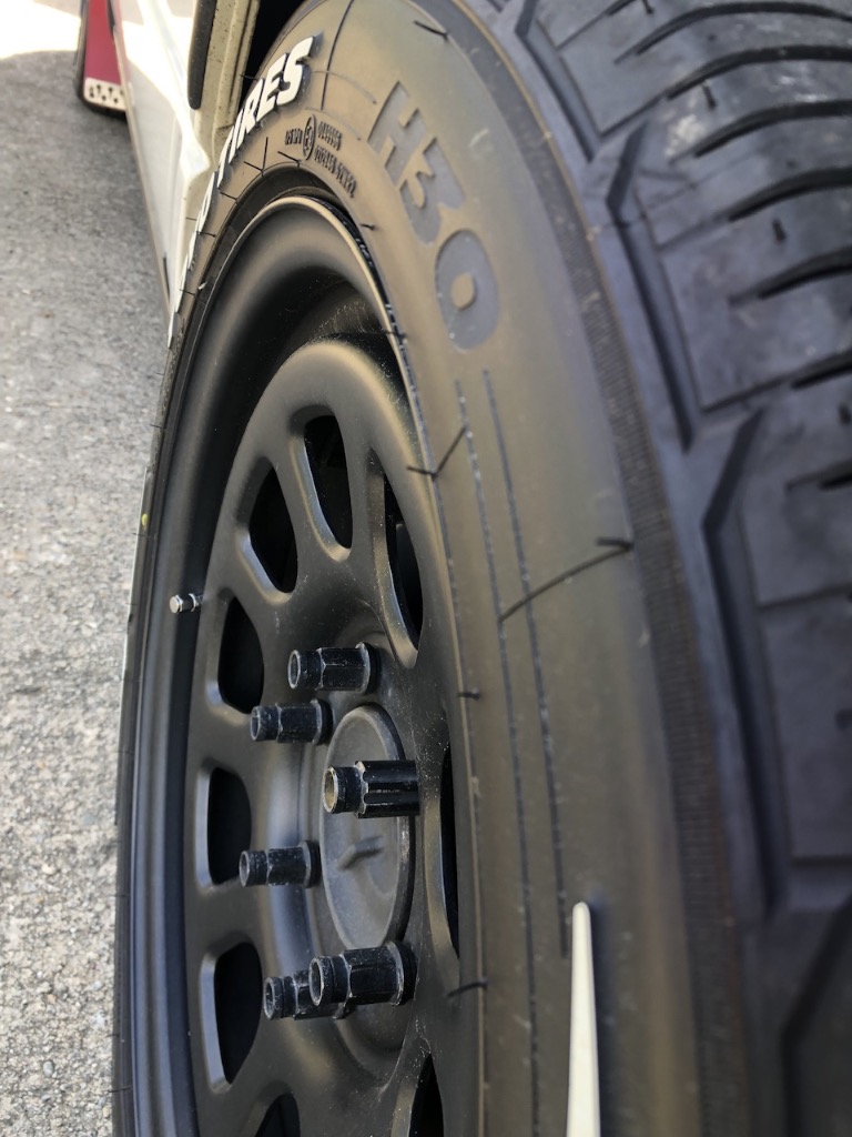 TOYO TIRES トーヨータイヤ H30 225/50R18C 107/105R サマー