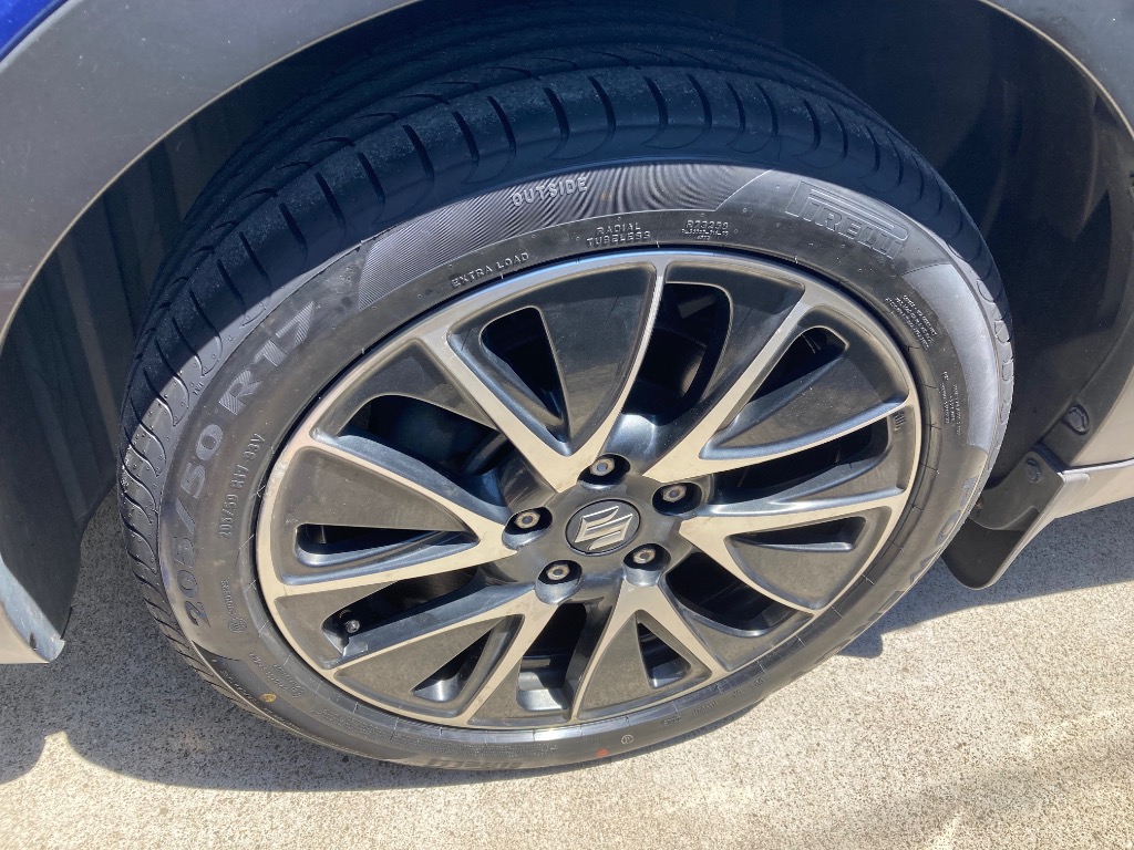 極上イボ付 2023年製 205/50R17 ピレリ パワジー/POWERGY 極上イボ付 2023年製 205/50R17 ピレリ パワジー/POWERGY - メルカリ