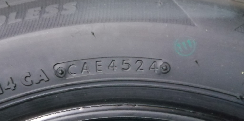 BRIDGESTONE 納期未定 ブリヂストン BLIZZAK VRX2 185/60R15 84Q